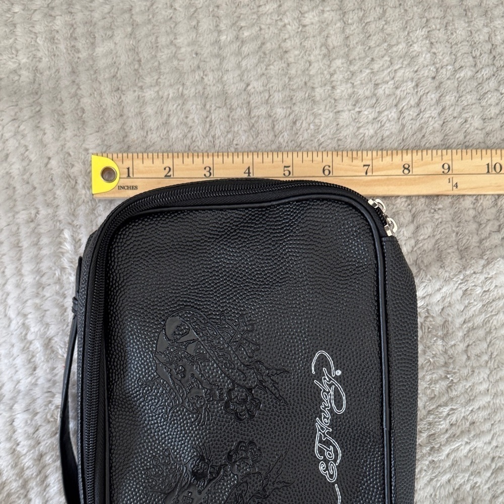NWOT Ed Hardy Black Travel Pouch - Picture 7 of 7